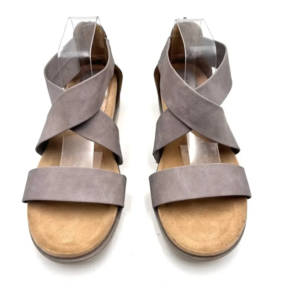 Eurosoft  Womens Landry II gray FAUX leather gladiator style sandals - SIZE 11